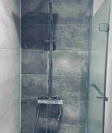 בית נופש Luxury In Hanham