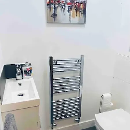 Luxury In Hanham בית נופש בריסטול