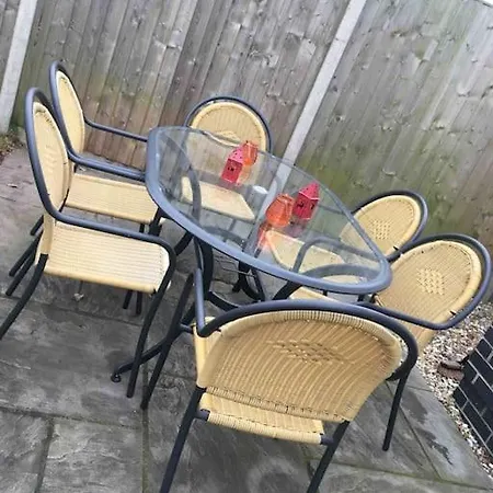 Luxury In Hanham Holiday home *