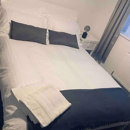 Luxury In Hanham Vakantiehuis Bristol